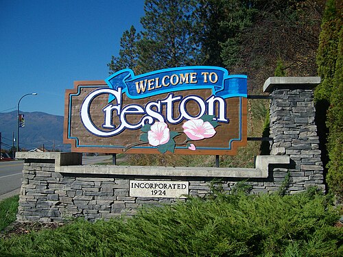 Welcome to Creston sign